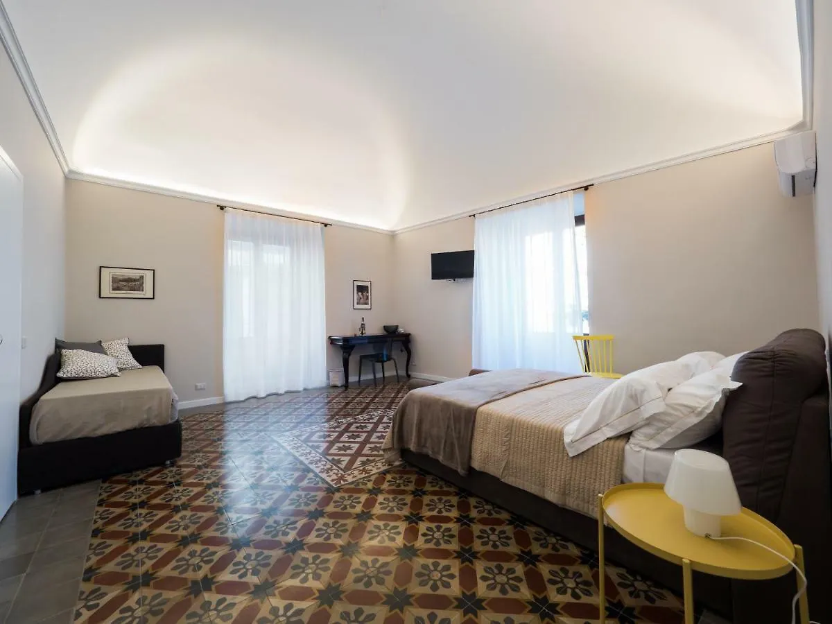 B&B Sciara Larmisi Катания